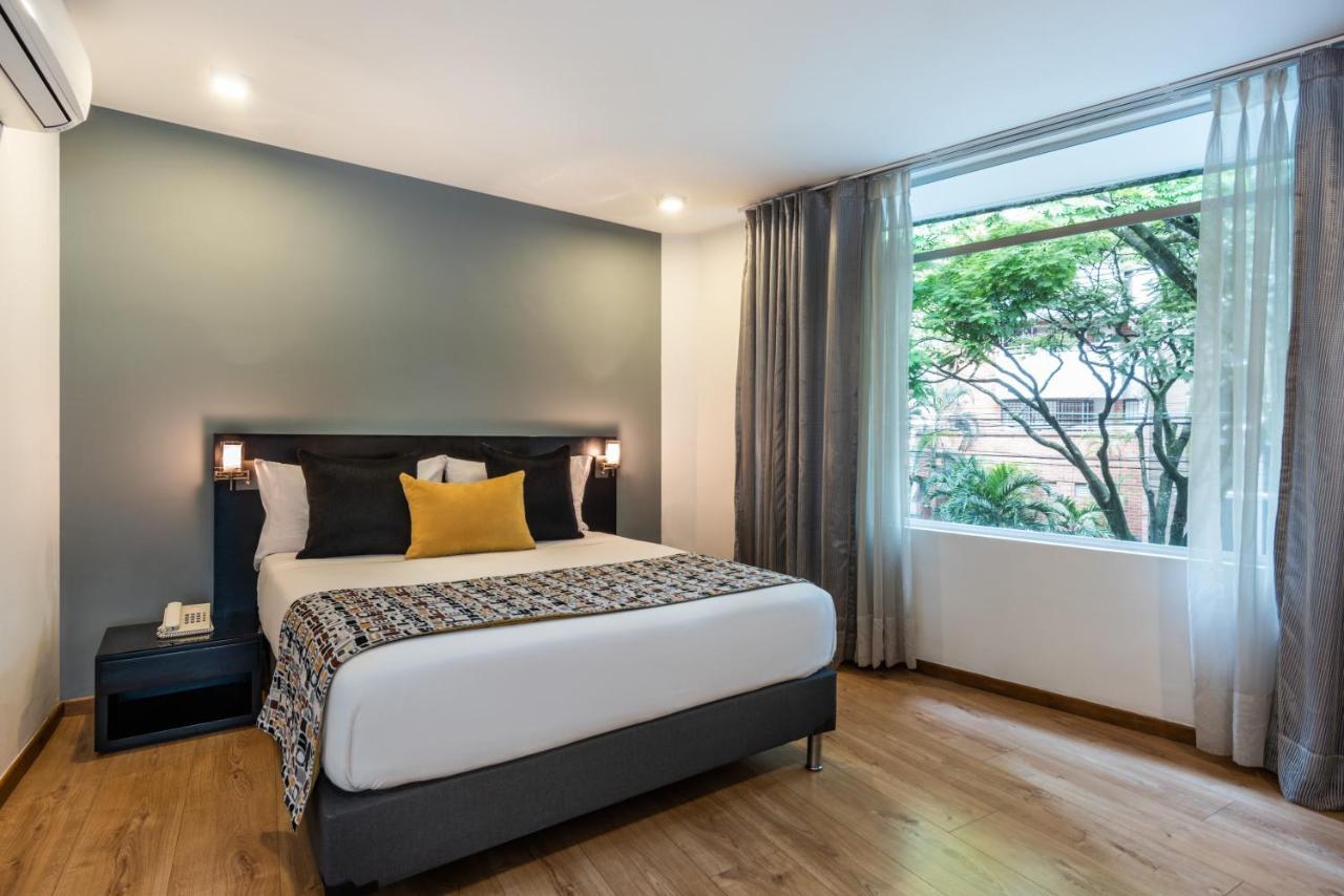 Hotel Asturias Medellin Bagian luar foto