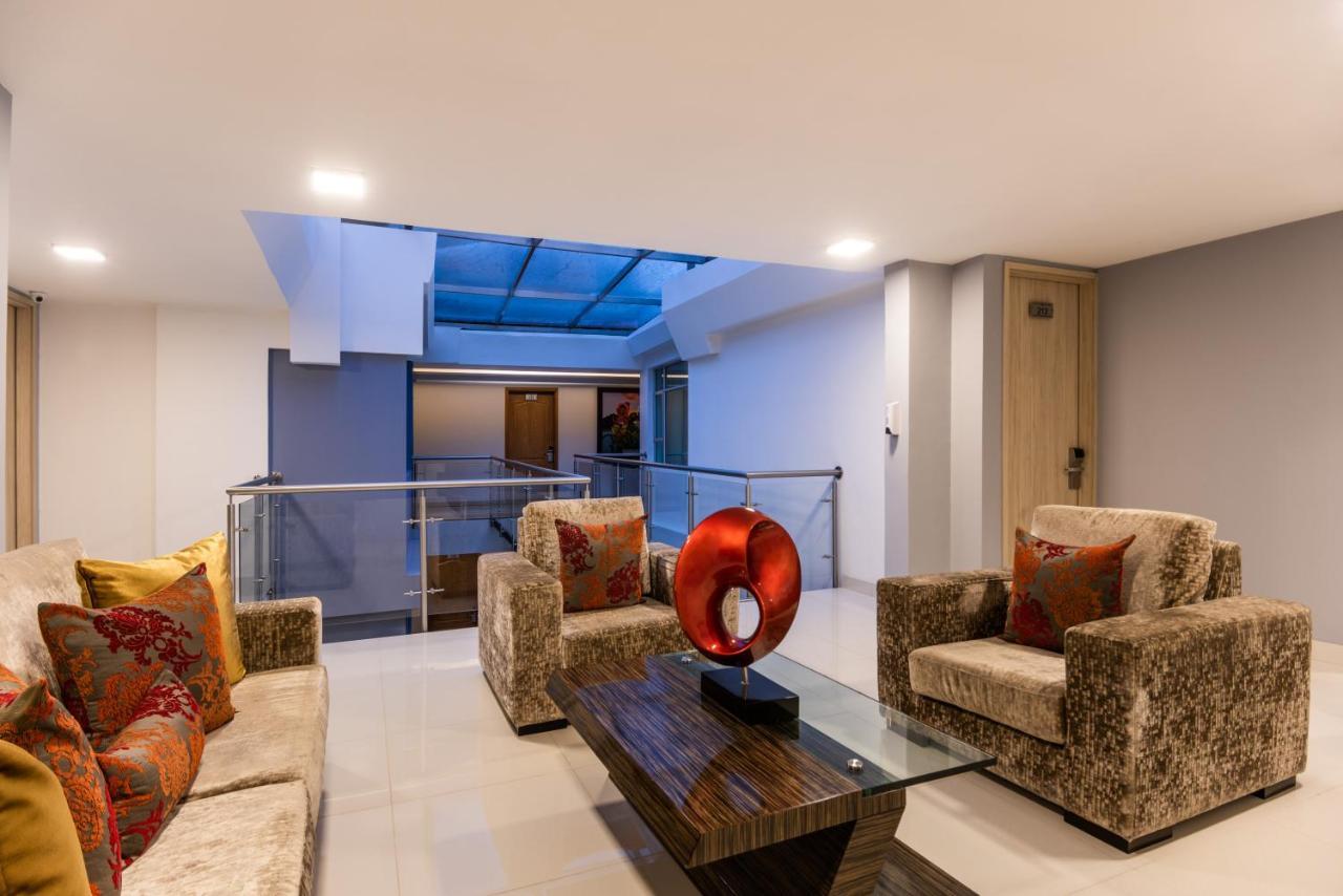 Hotel Asturias Medellin Bagian luar foto